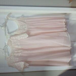 Vintage Vanity Fair Pink Lace Peignoir Set Nightgown Robe